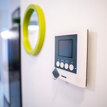 Gvitown Central Apartment Bucharest Luaran gambar