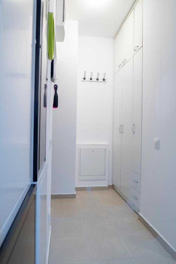 Gvitown Central Apartment Bucharest Luaran gambar