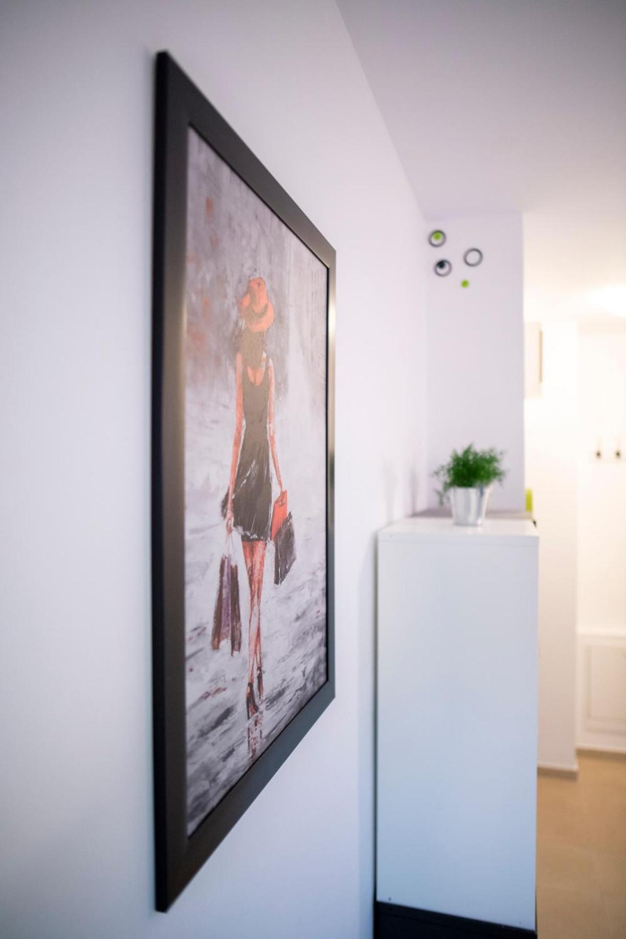 Gvitown Central Apartment Bucharest Luaran gambar